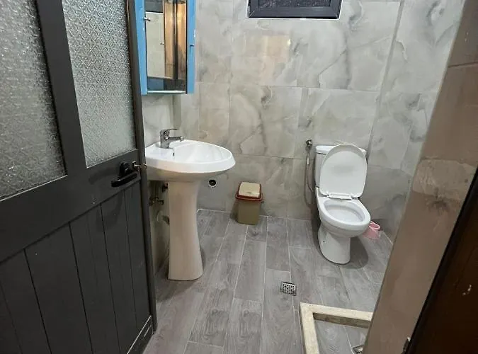 Dragoti 2 Golem (Tirana)